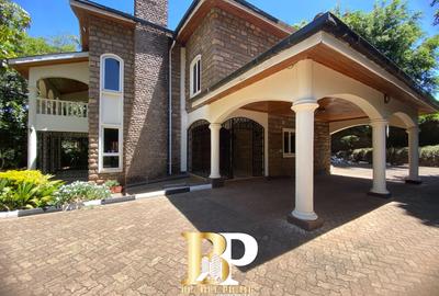 4 Bed House with En Suite in Hill View