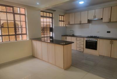 2 Bed Apartment with En Suite in Ruaka