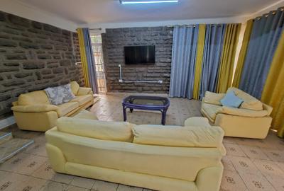 Furnished 2 Bed Apartment with En Suite in Gigiri