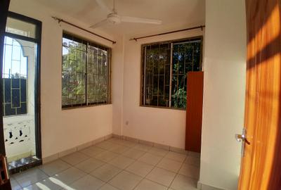 1 Bed Apartment with Parking in Mtwapa - 2