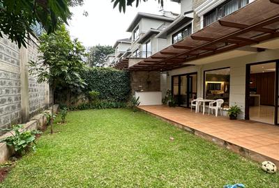 5 Bed Townhouse with En Suite in Kitisuru