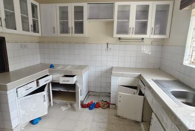 3 Bed Townhouse with En Suite in Kilimani
