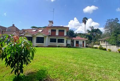 4 Bed House with En Suite at Lavington Green - 4