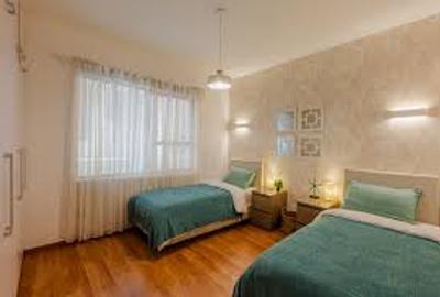 2 Bed Apartment with En Suite in Kilimani - 3