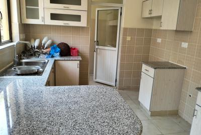 2 Bed Apartment with En Suite in Kilimani