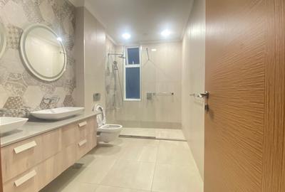 2 Bed Apartment with En Suite at Parklands - 3