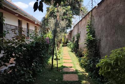 1 Bed House with Garden in Runda