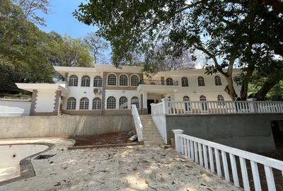 4 Bed Villa with En Suite in Muthaiga