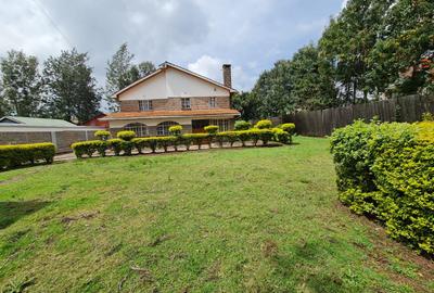 Commercial Property with Service Charge Included at Hill Crest