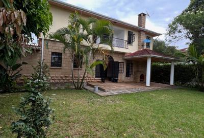 4 Bed Townhouse with En Suite in Kitisuru