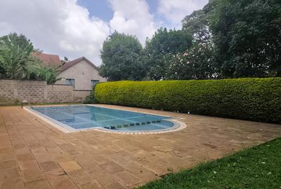 4 Bed Townhouse with En Suite in Kitisuru