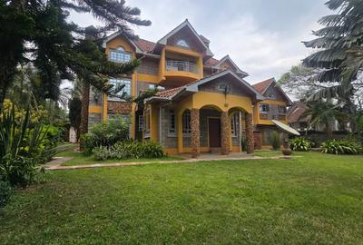 4 Bed House with En Suite in Runda