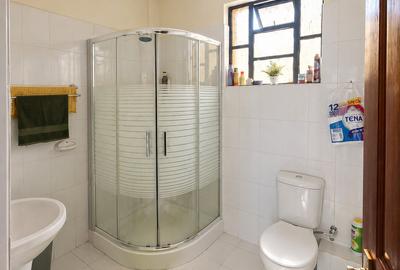 Serviced 3 Bed Apartment with En Suite in Kitisuru - 4
