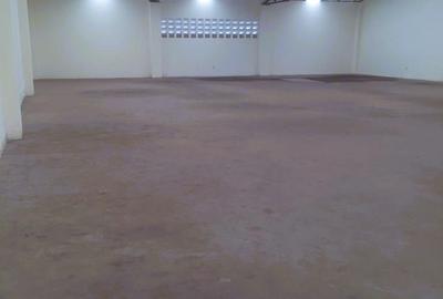 8,725 ft² Warehouse with Service Charge Included in Mombasa Road