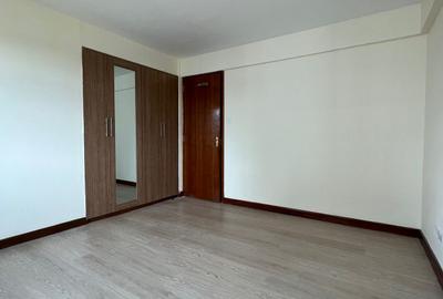 3 Bed Apartment with En Suite in Kileleshwa