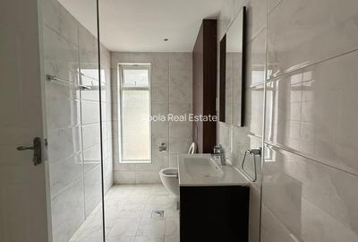 1 Bed Apartment with En Suite in Westlands Area - 2