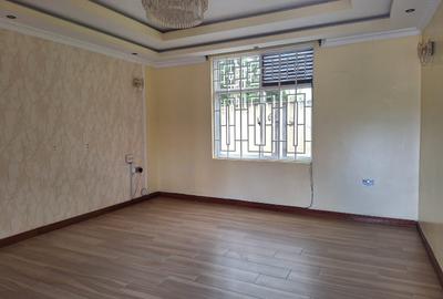 3 Bed House with Garden in Runda
