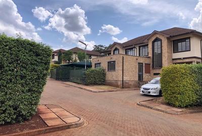 4 Bed Townhouse with En Suite in Kiambu Road