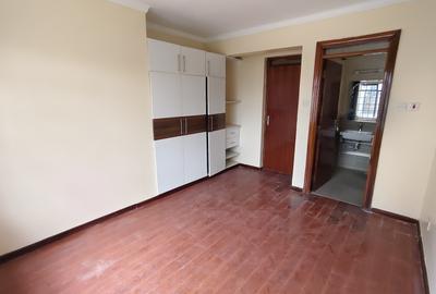 2 Bed Apartment with En Suite in Kileleshwa