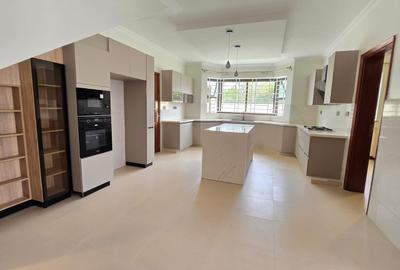 5 Bed House with En Suite in Karen