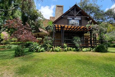 5 Bed House with En Suite in Spring Valley