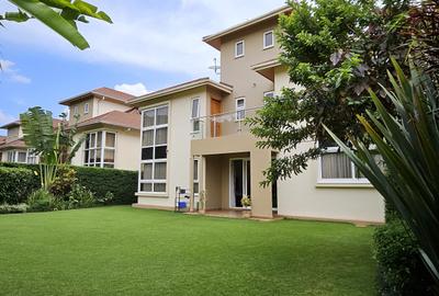 4 Bed Townhouse with En Suite in Kiambu Road