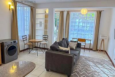 Furnished 1 Bed Apartment with En Suite at Rosslyn - 2