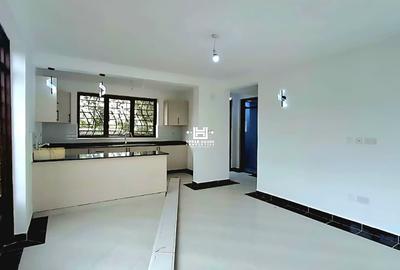 2 Bed House with En Suite at Baraka - 3