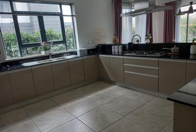 4 Bed Townhouse with En Suite in Kiambu Road - 3