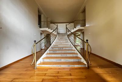 4 Bed Townhouse with En Suite in Karen