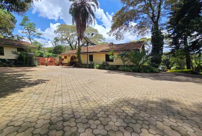4 Bed House with En Suite in Loresho - 3