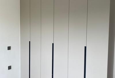 2 Bed Apartment with En Suite in Riverside - 3