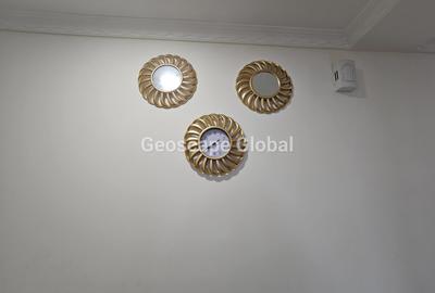 Furnished 3 Bed Apartment with En Suite in Kilimani - 4