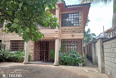 4 Bed Townhouse with En Suite at Runda