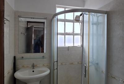 2 Bed Apartment with En Suite in Lavington - 4