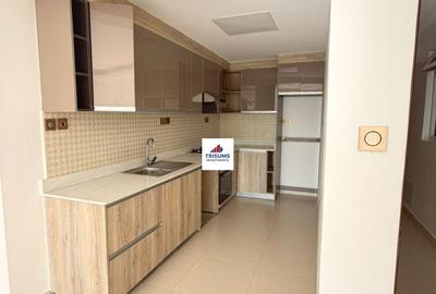 1 Bed Apartment with En Suite in Westlands Area - 4