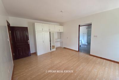 4 Bed House with Garden in Kiambu Road - 3