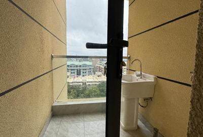 Serviced 2 Bed Apartment with En Suite in Kilimani