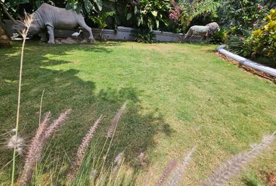 4 Bed House with En Suite in Runda - 4