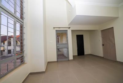5 Bed Townhouse with En Suite at Enkasiti Kimalat - 3