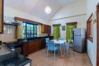 1 Bed House with Garden in Runda
