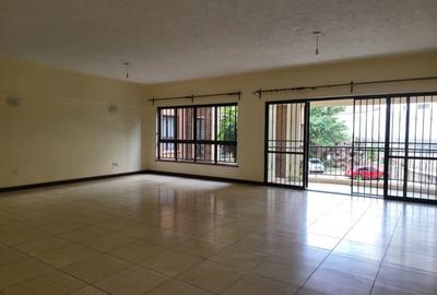 4 Bed Apartment with En Suite at Brookside Drive - 4