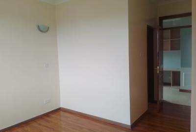 4 Bed Townhouse with En Suite in Kiambu Road