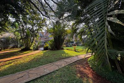 5 Bed House with En Suite in Muthaiga - 3