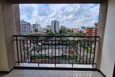 2 Bed Apartment with En Suite in Lavington