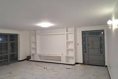 3 Bed Apartment with Backup Generator in Kitisuru