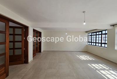 2 Bed Apartment with En Suite in Kitisuru