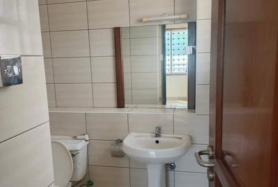 Serviced 1 Bed Apartment with En Suite at Nyali