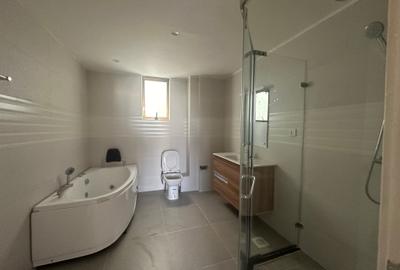 Serviced 3 Bed Apartment with En Suite in Kileleshwa