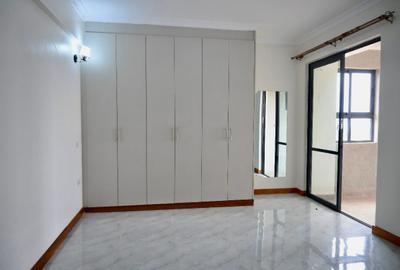1 Bed Apartment with En Suite at Westlands